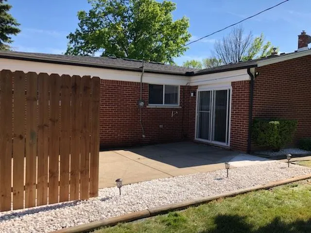 $315,000 | 11053 Lorman Drive, Sterling Heights, MI 48312
