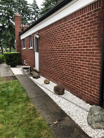 $315,000 | 11053 Lorman Drive, Sterling Heights, MI 48312