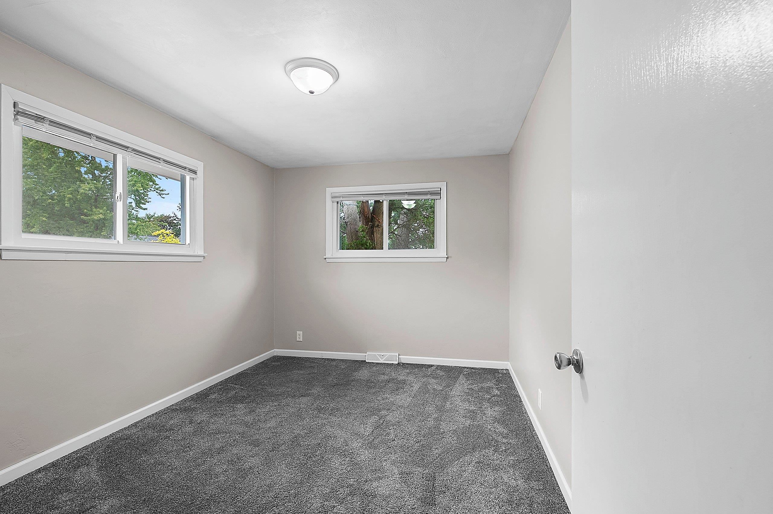 637 East Wilson Avenue Appleton, WI 54915 - Photo 23 of 45