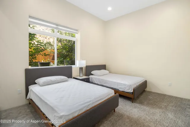 $640,000 | 2550 Highway 82, Unit D204, Glenwood Springs, CO 81601