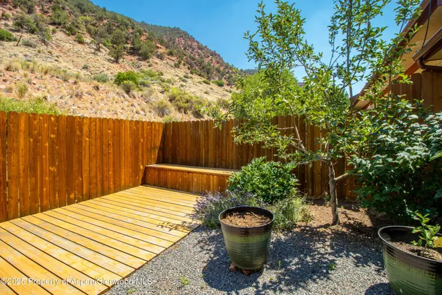 $640,000 | 2550 Highway 82, Unit D204, Glenwood Springs, CO 81601