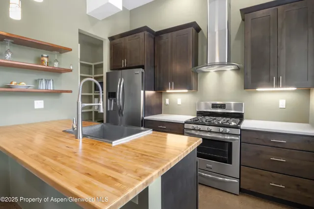 $640,000 | 2550 Highway 82, Unit D204, Glenwood Springs, CO 81601