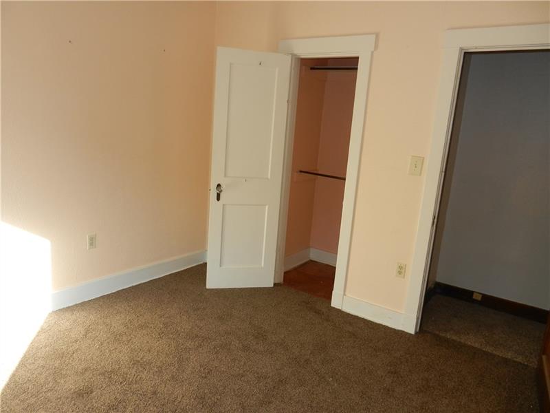 149 Siebert Road Pittsburgh, PA 15237 - Photo 14 of 19 Gallery Image 14
