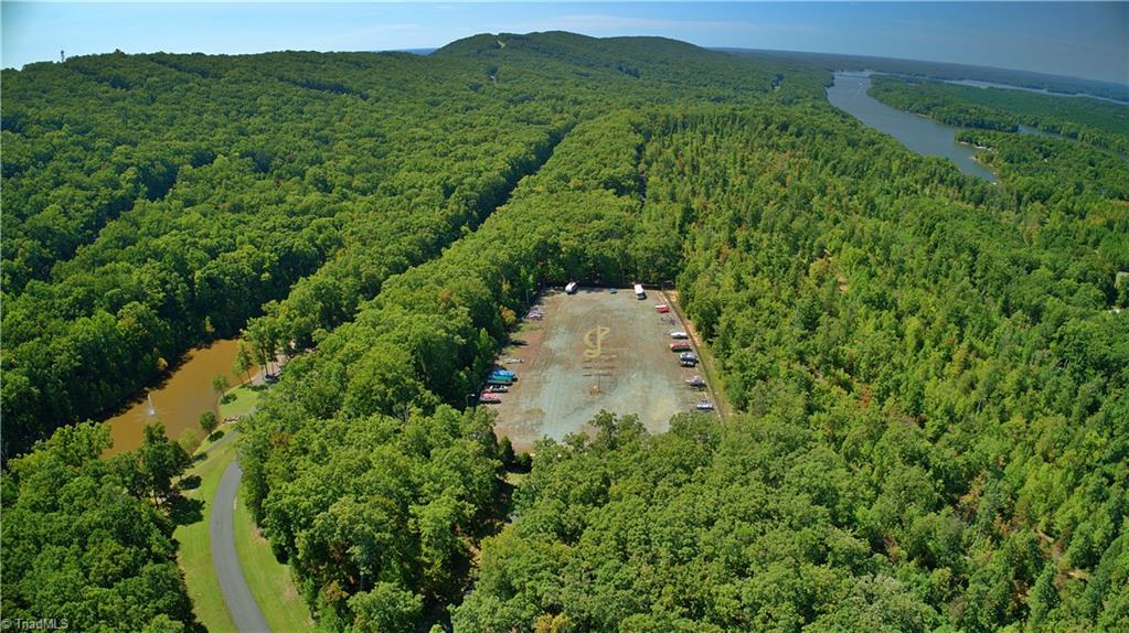 338 Sierra Trace Road Denton, NC 27239 - Photo 3 of 24