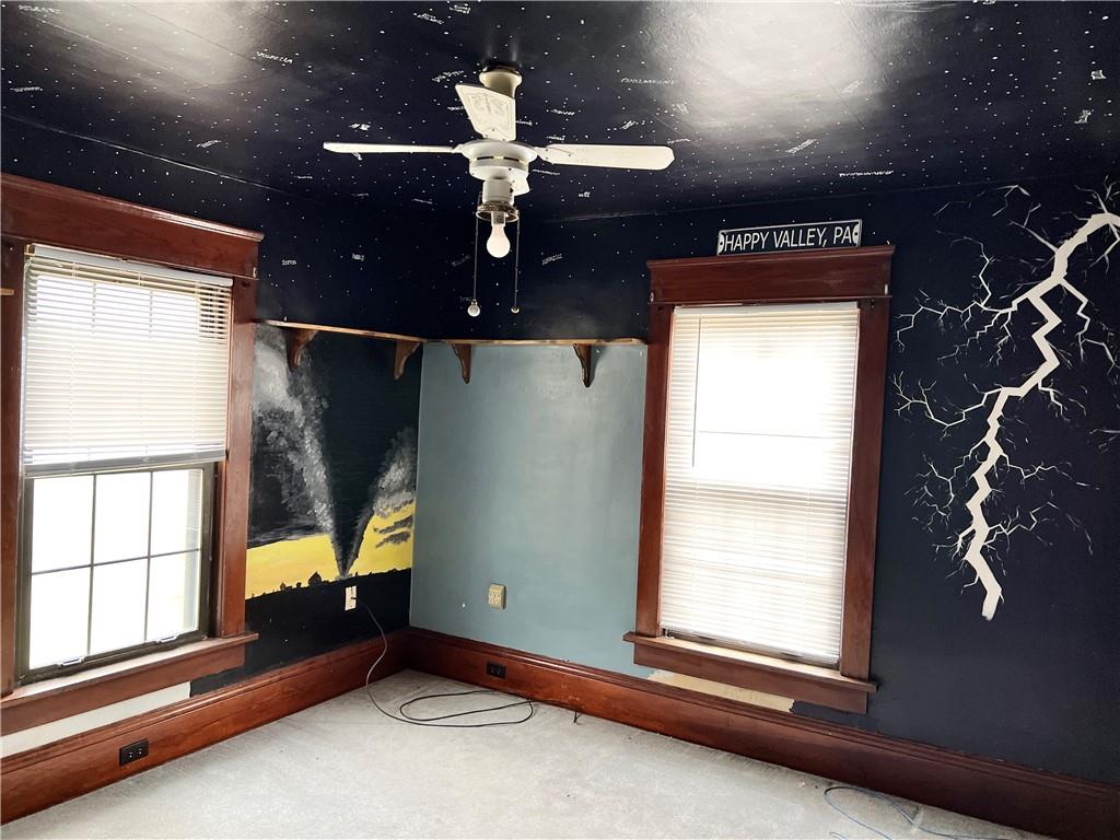3738 Ellwood Road New Castle, PA 16101 - Photo 11 of 27 a room with gym equipment
