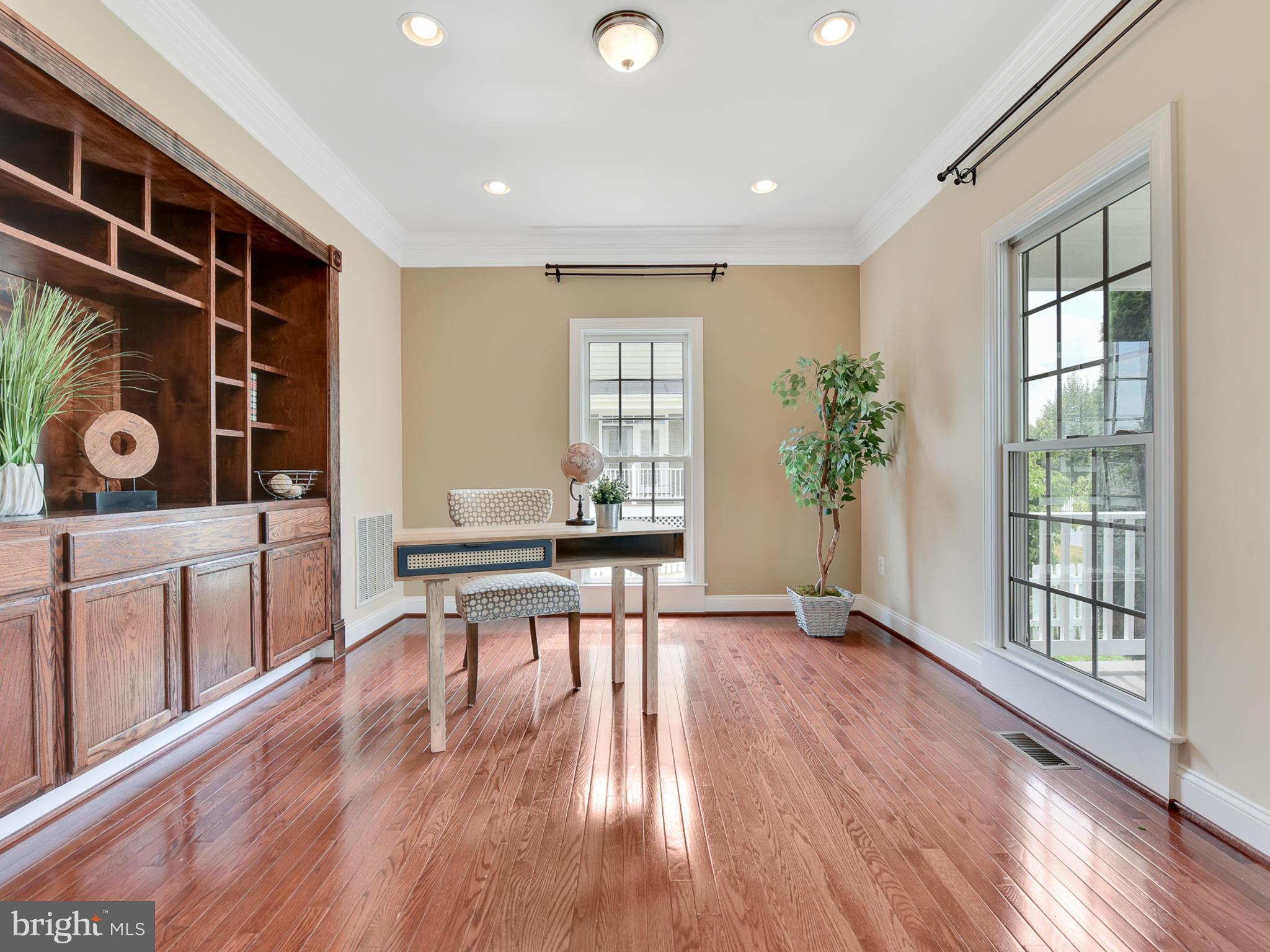 3931 Addison Woods Road Frederick, MD 21704 - Photo 4 of 65 Excellent office space with built-in shelving!