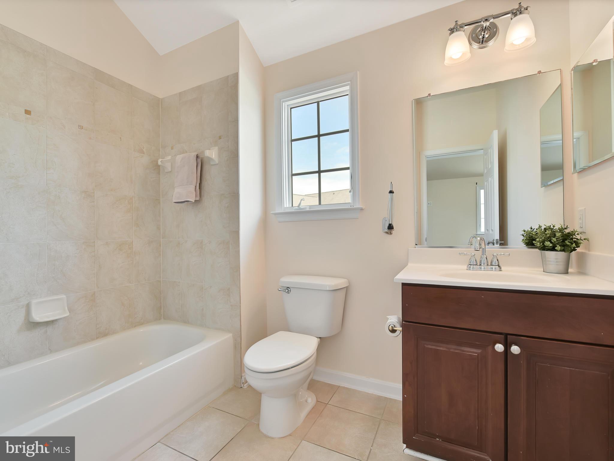 3931 Addison Woods Road Frederick, MD 21704 - Photo 41 of 65 Full bath #5 (Apartment)