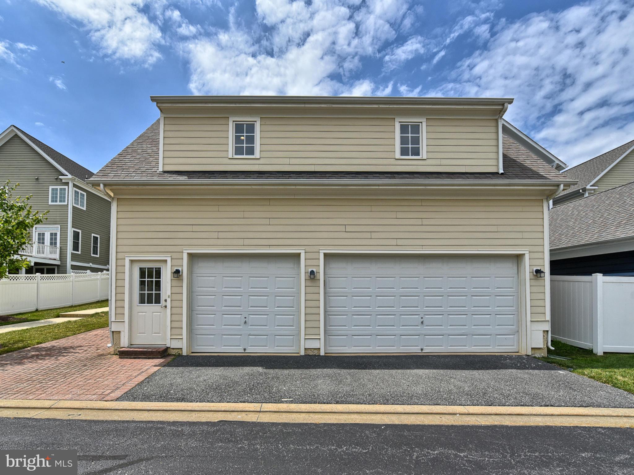 3931 Addison Woods Road Frederick, MD 21704 - Photo 46 of 65 Separate apartment entrance & sidewalk to yard.