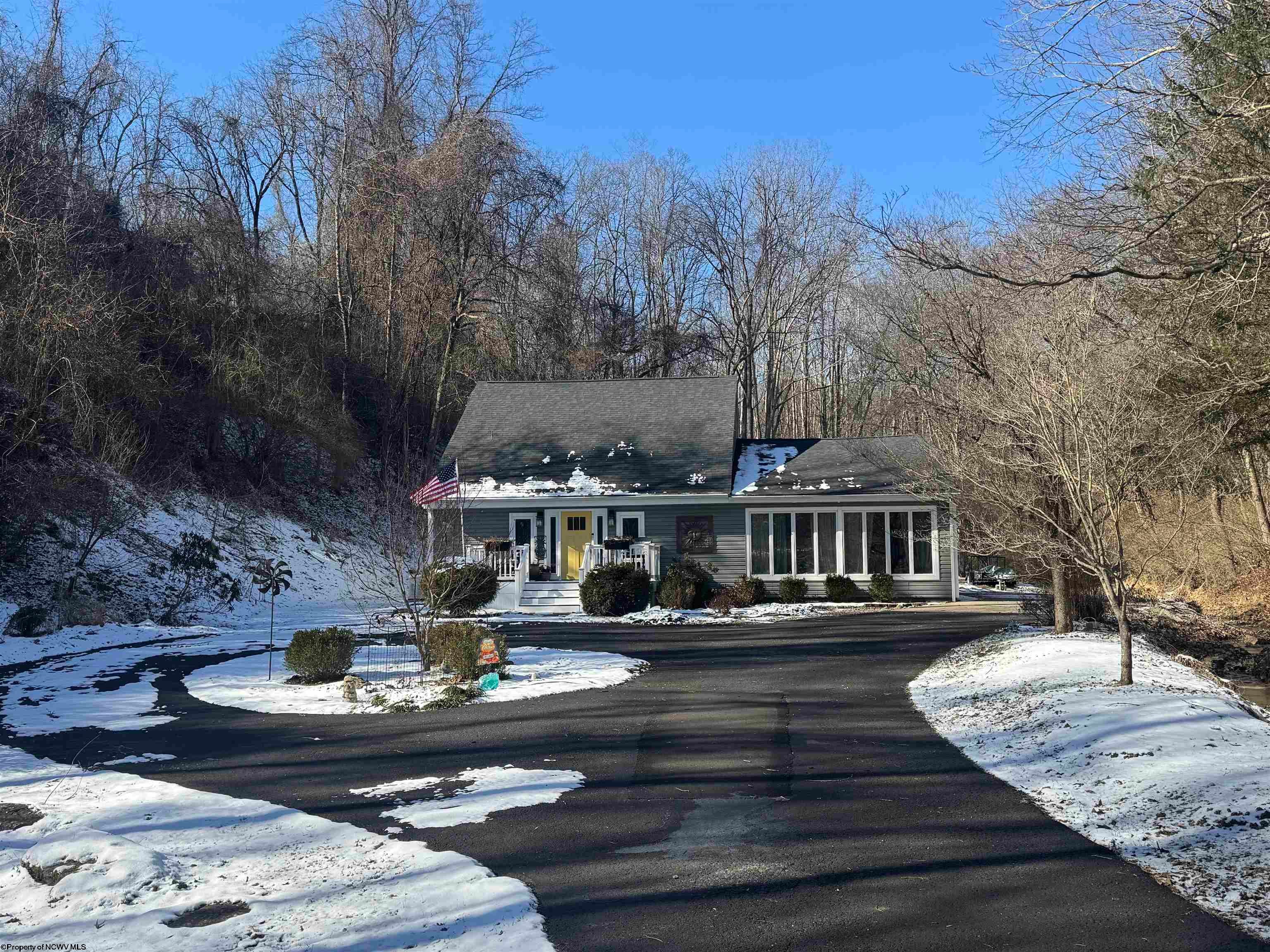402 Nutter Run Road Clarksburg, WV 26301 - Photo 1 of 44 Gallery Image 1