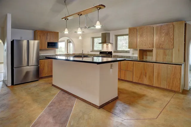 $475,000 | 123 Konahuanui Lane, Bastrop, TX 78602