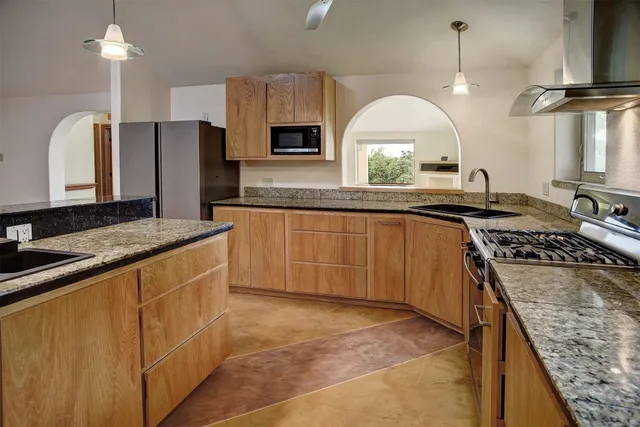 $475,000 | 123 Konahuanui Lane, Bastrop, TX 78602