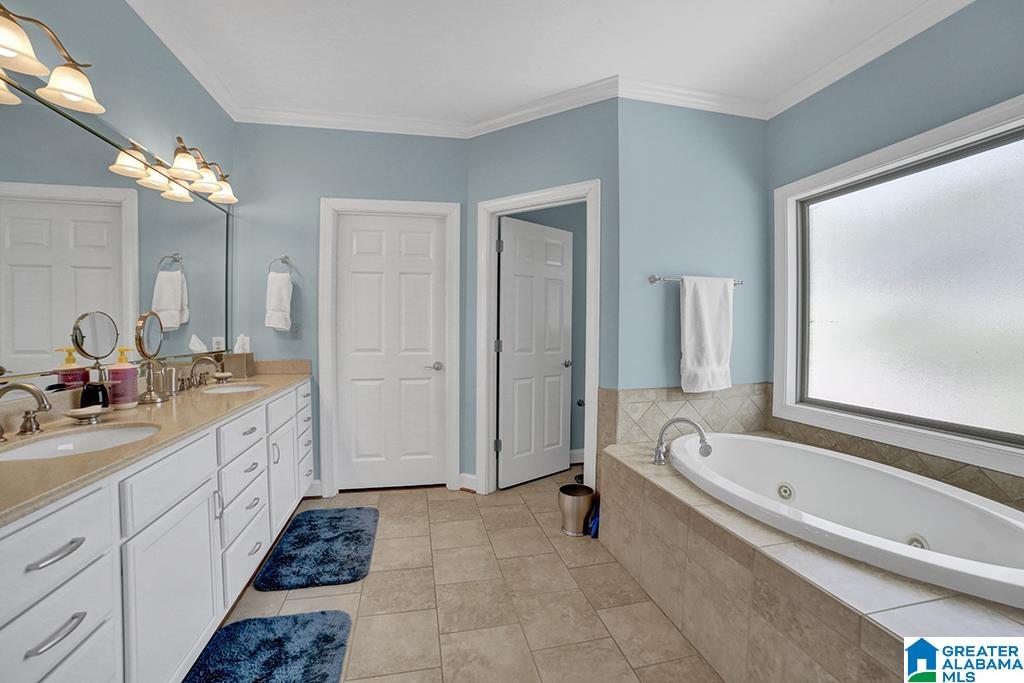4247 Hillsedge Road Birmingham, AL 35210 - Photo 14 of 49