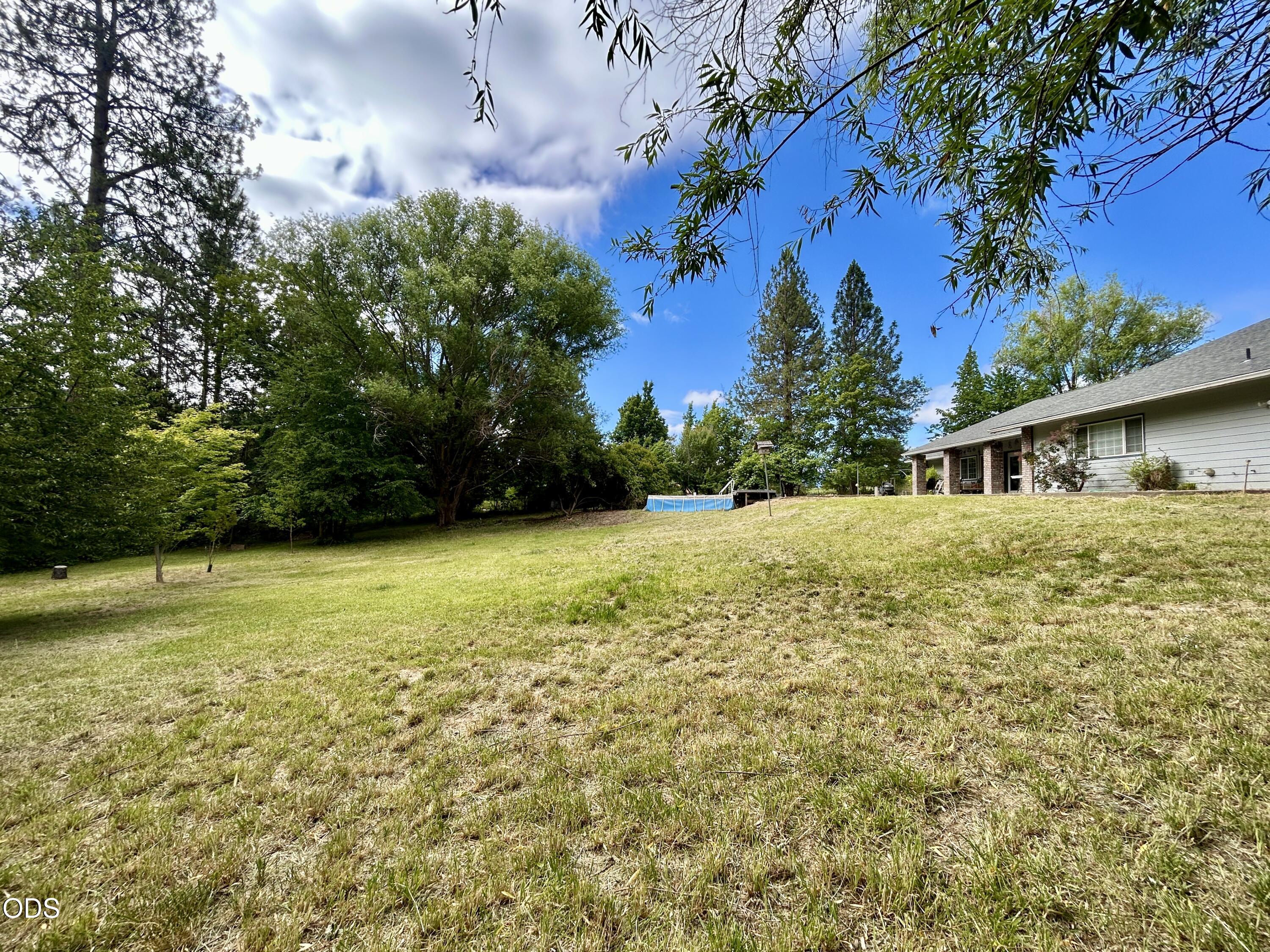2075 Southwest Allen Creek Road Grants Pass, OR 97527 - Photo 28 of 30