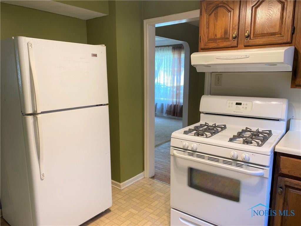 4135 Garrison Road Toledo, OH 43613 - Photo 10 of 26 Gallery Image 10