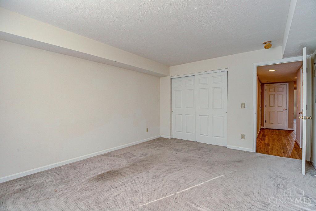 827 Neeb Road, Unit 1 Cincinnati, OH 45233 - Photo 18 of 24 Gallery Image 18