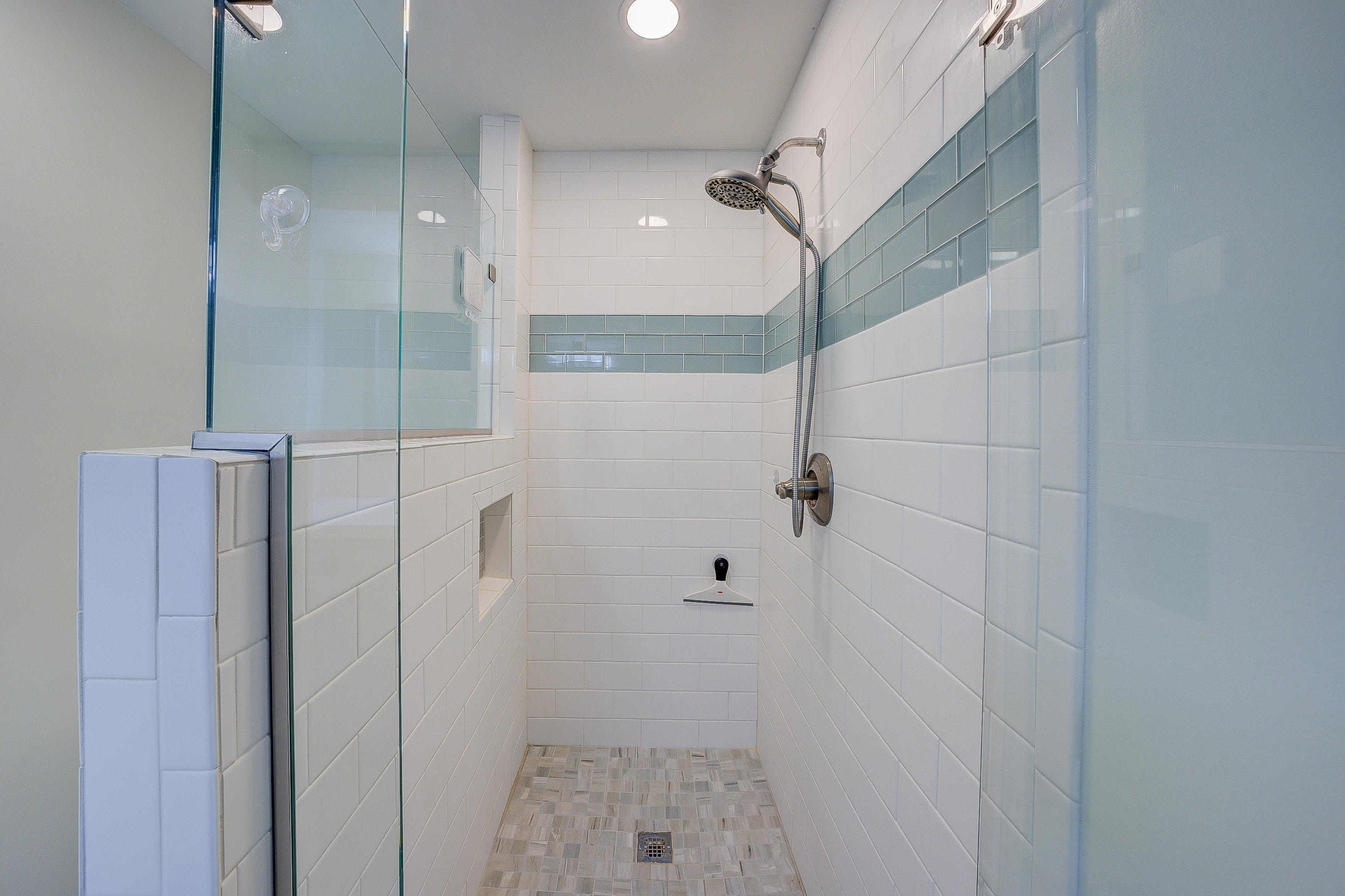 87 Island Road Hardy, VA 24101 - Photo 16 of 52 31