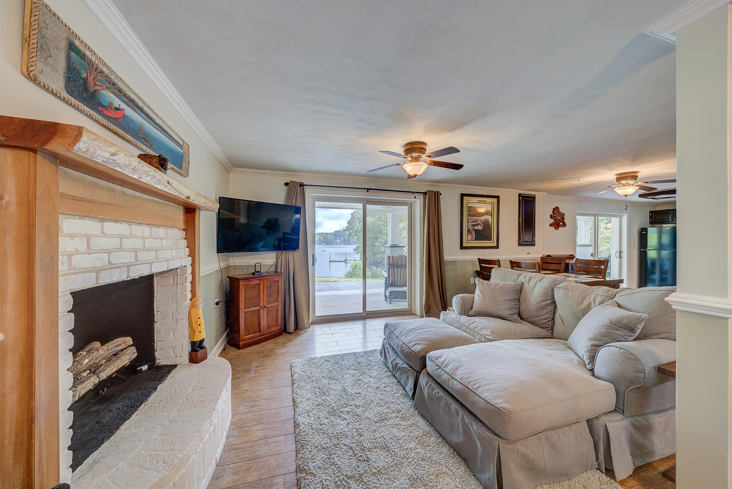 87 Island Road Hardy, VA 24101 - Photo 23 of 52 44