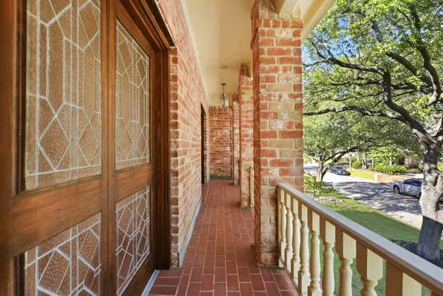 $675,000 | 16003 Kempton Park Drive, Spring, TX 77379