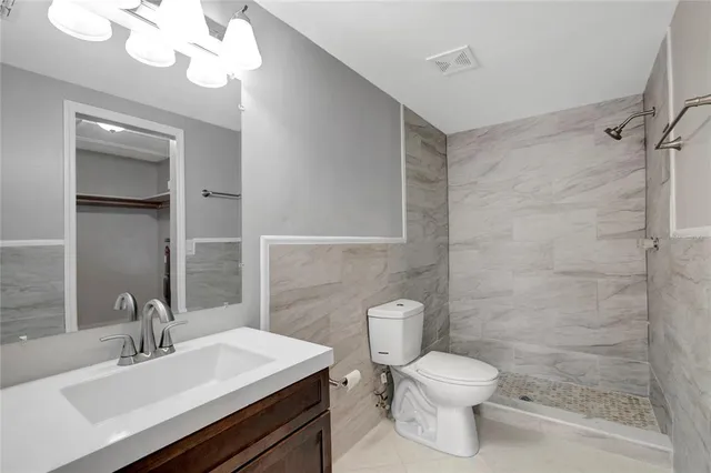 $359,900 | 3202 Russett Drive, Tampa, FL 33618