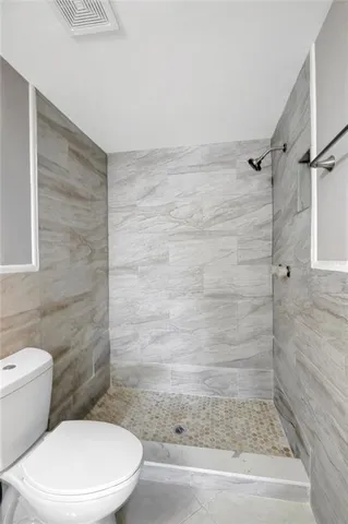 $359,900 | 3202 Russett Drive, Tampa, FL 33618