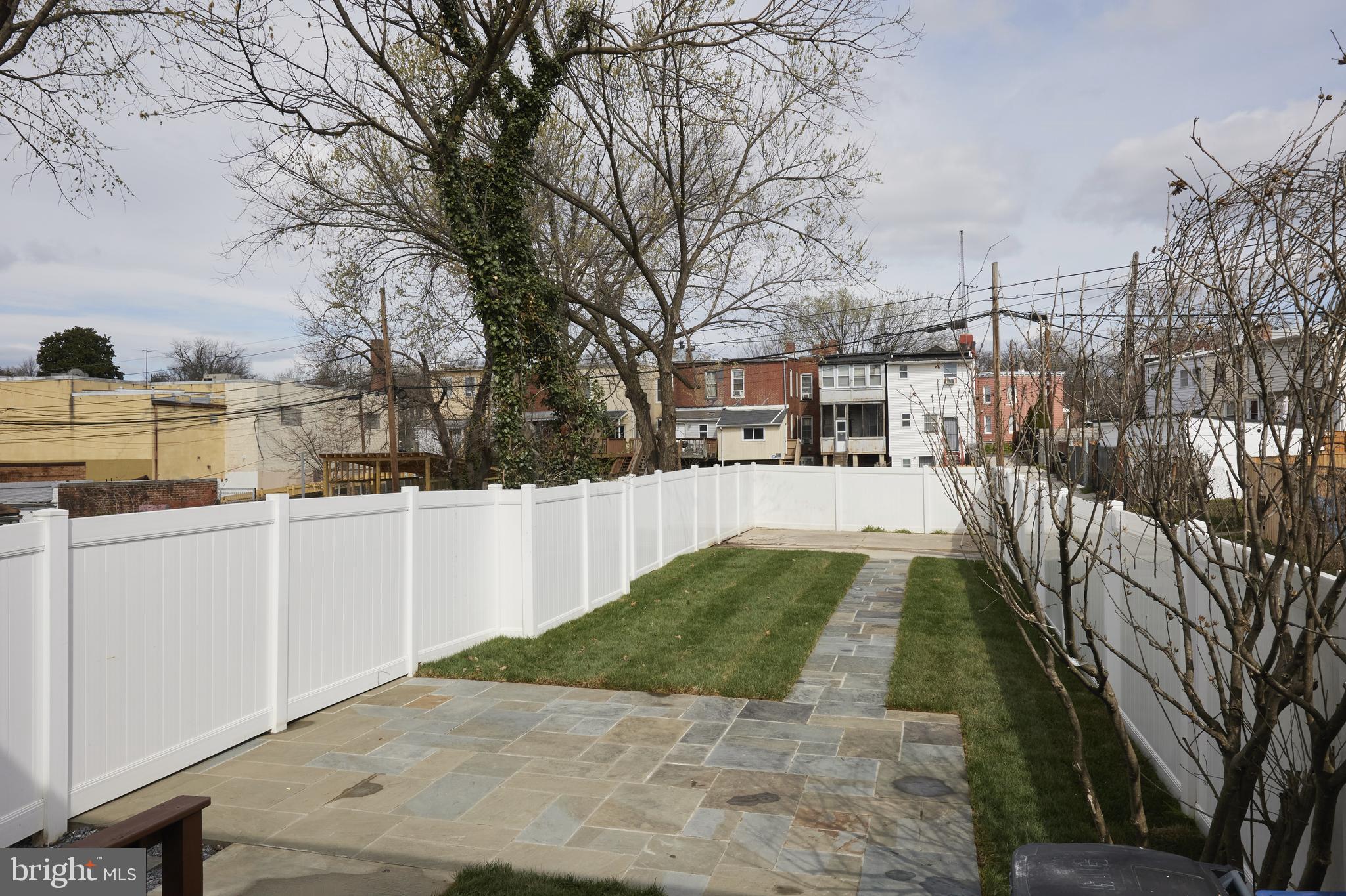 919 Hamilton Street Northwest Washington, DC 20011 - Photo 42 of 49 Patio and Yard