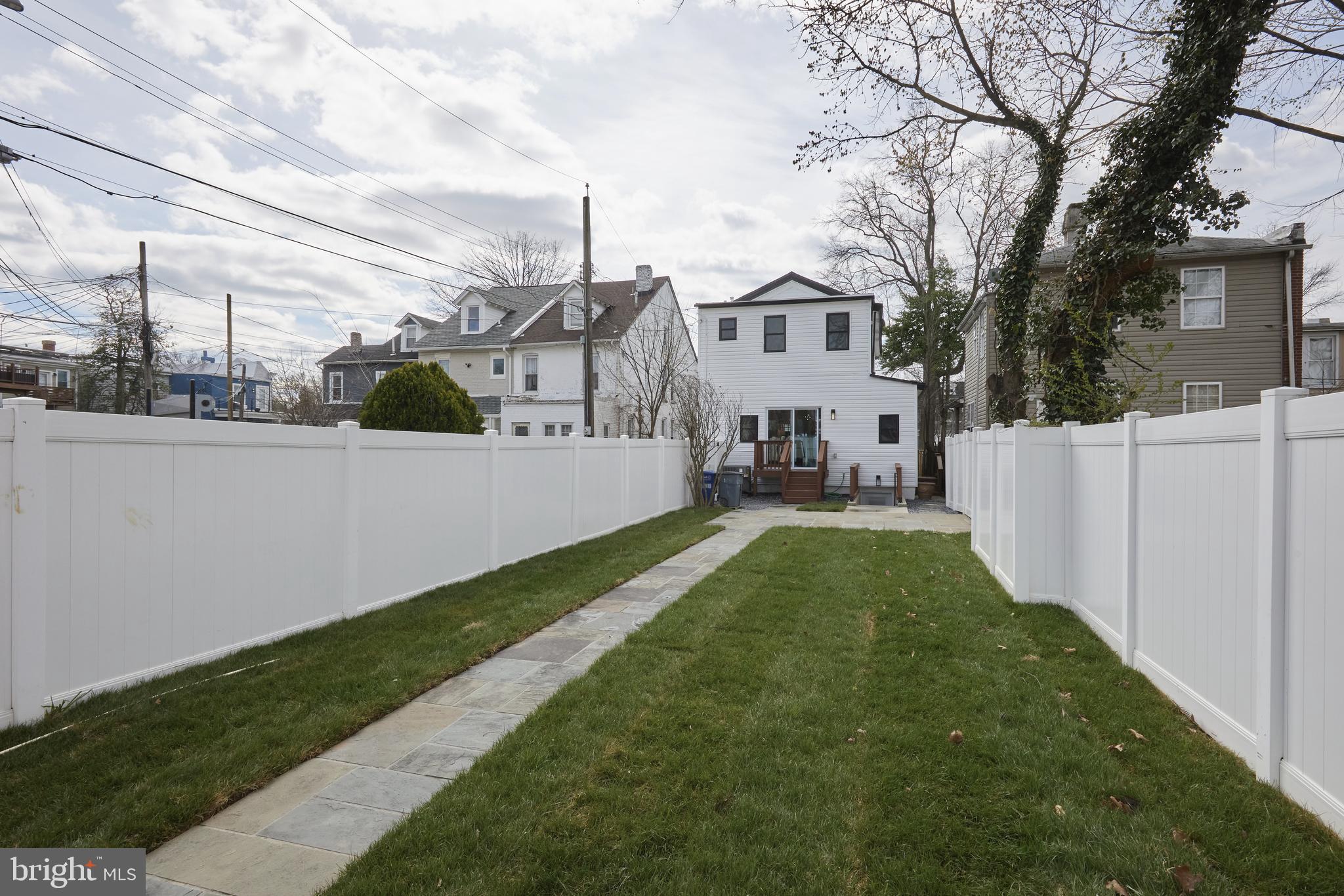 919 Hamilton Street Northwest Washington, DC 20011 - Photo 45 of 49 Patio and Yard