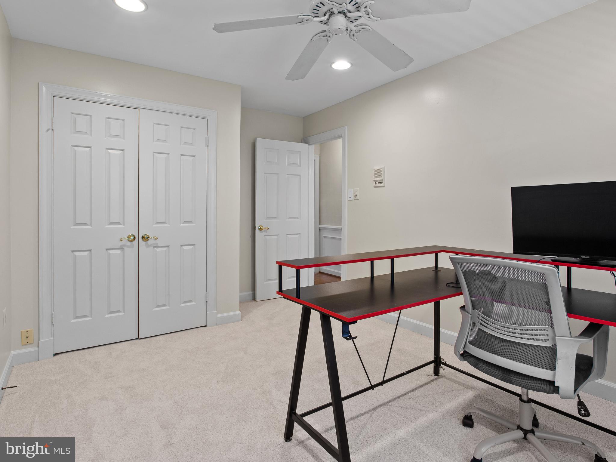 527 Post Oak Road Annapolis, MD 21401 - Photo 29 of 50 Bedroom 4