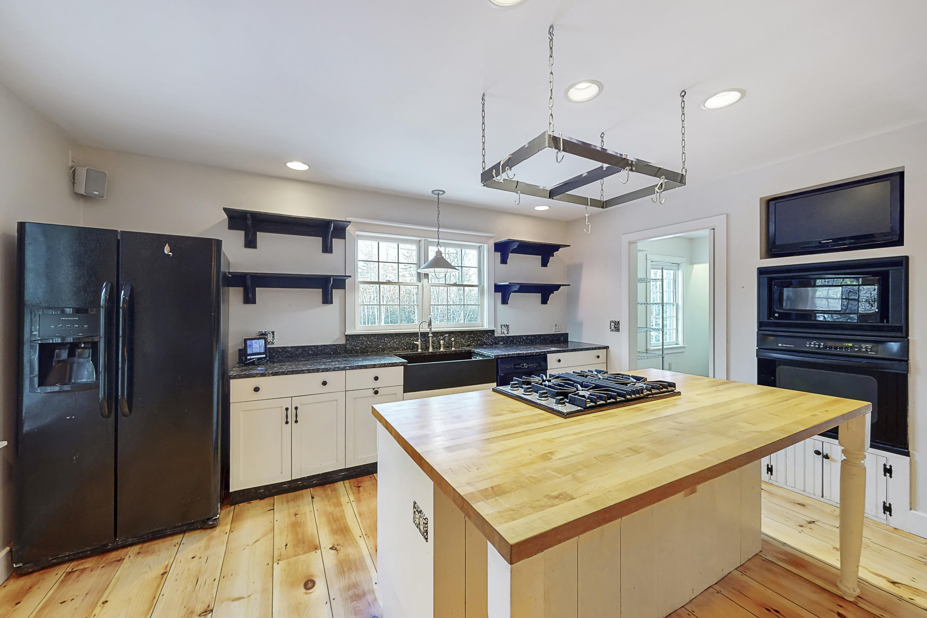 33 Webber Road Georgetown, ME 04548 - Photo 8 of 49 816-1777640340-1607483712