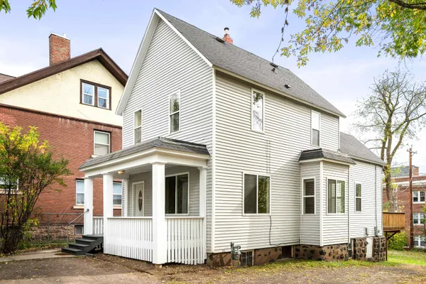 $274,900 | 1324 East 2nd Street, Duluth, MN 55805