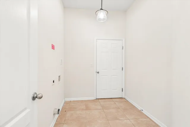 a sign that is on the wall of the building