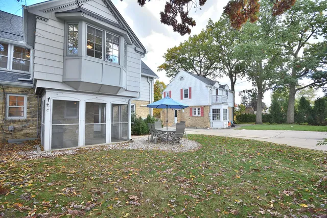 $524,900 | 125 North 88th Street, Wauwatosa, WI 53226