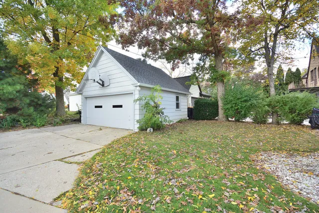 $524,900 | 125 North 88th Street, Wauwatosa, WI 53226