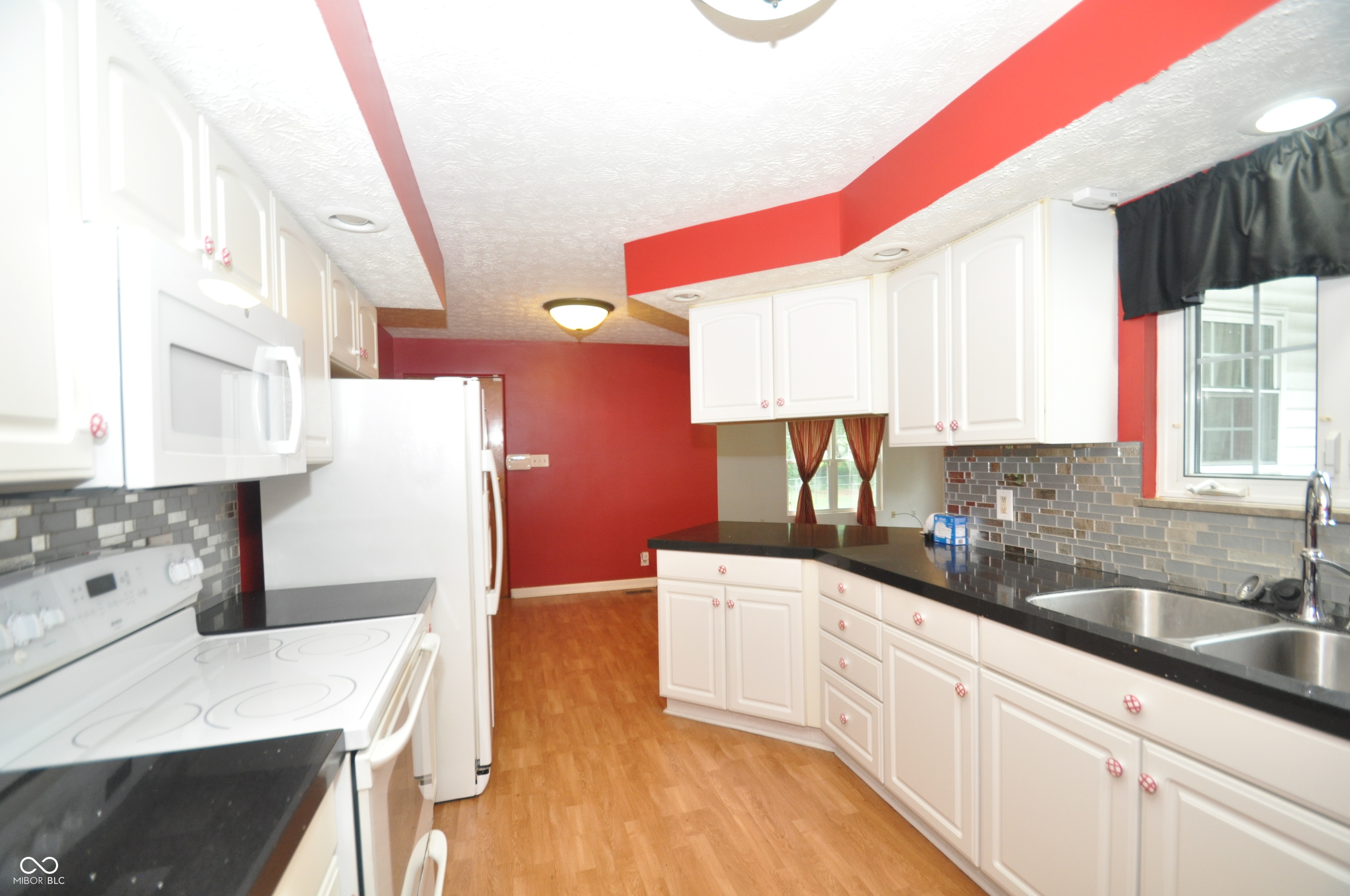 3678 Pinecrest Road Indianapolis, IN 46234 - Photo 10 of 32 Gallery Image 10