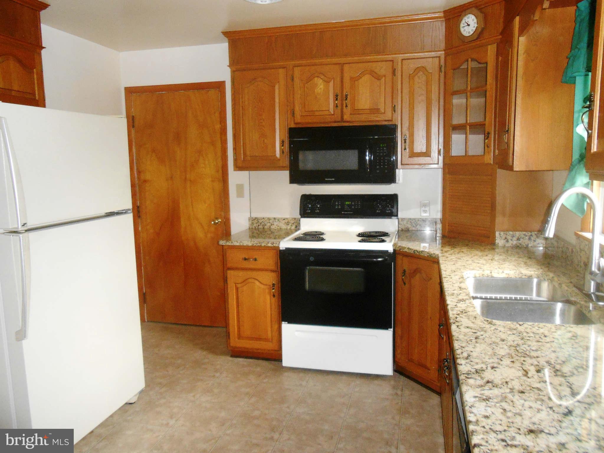 12403 Detour Road Keymar, MD 21757 - Photo 3 of 22 Kitchen