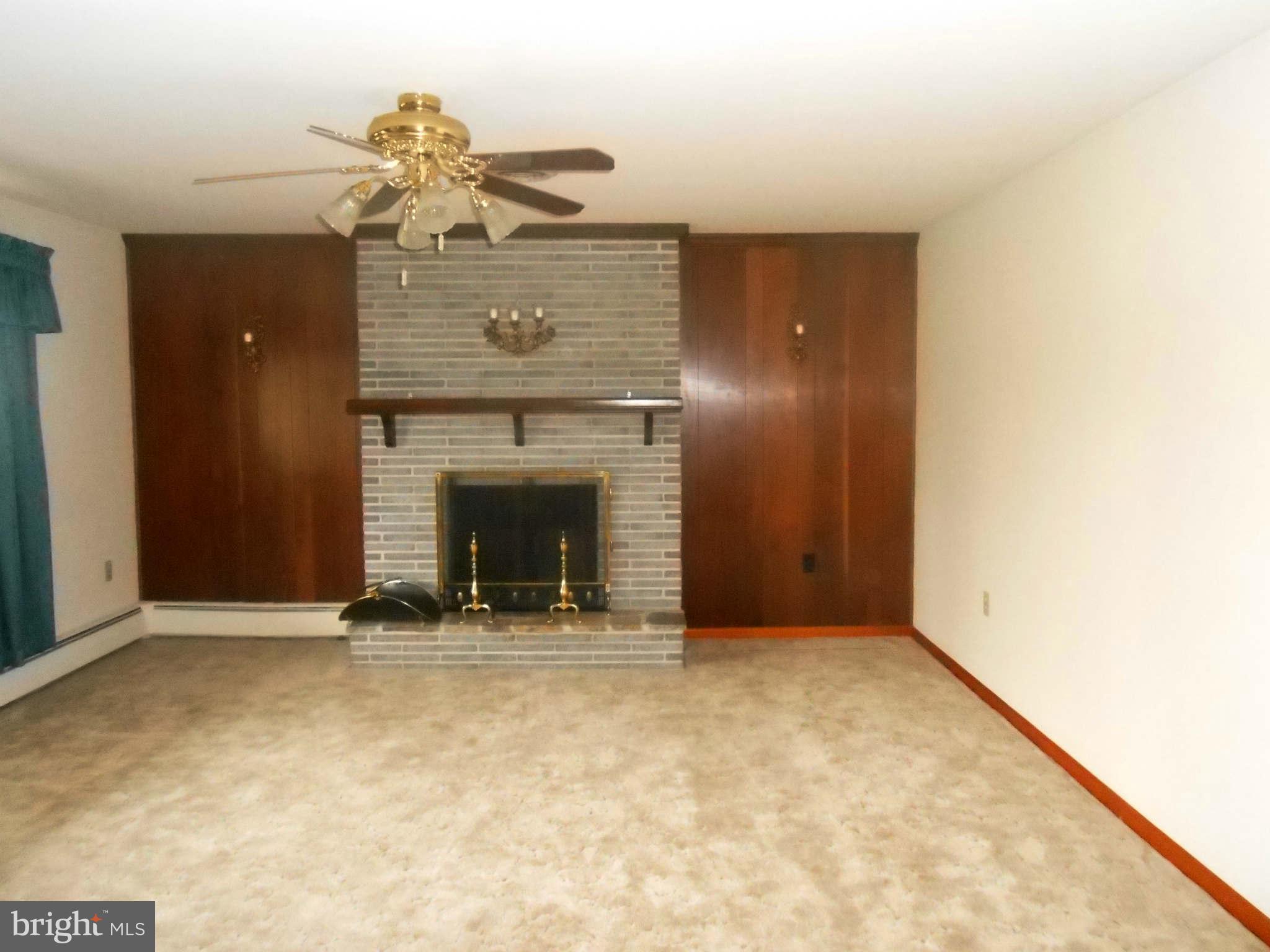 12403 Detour Road Keymar, MD 21757 - Photo 8 of 22 Living Room