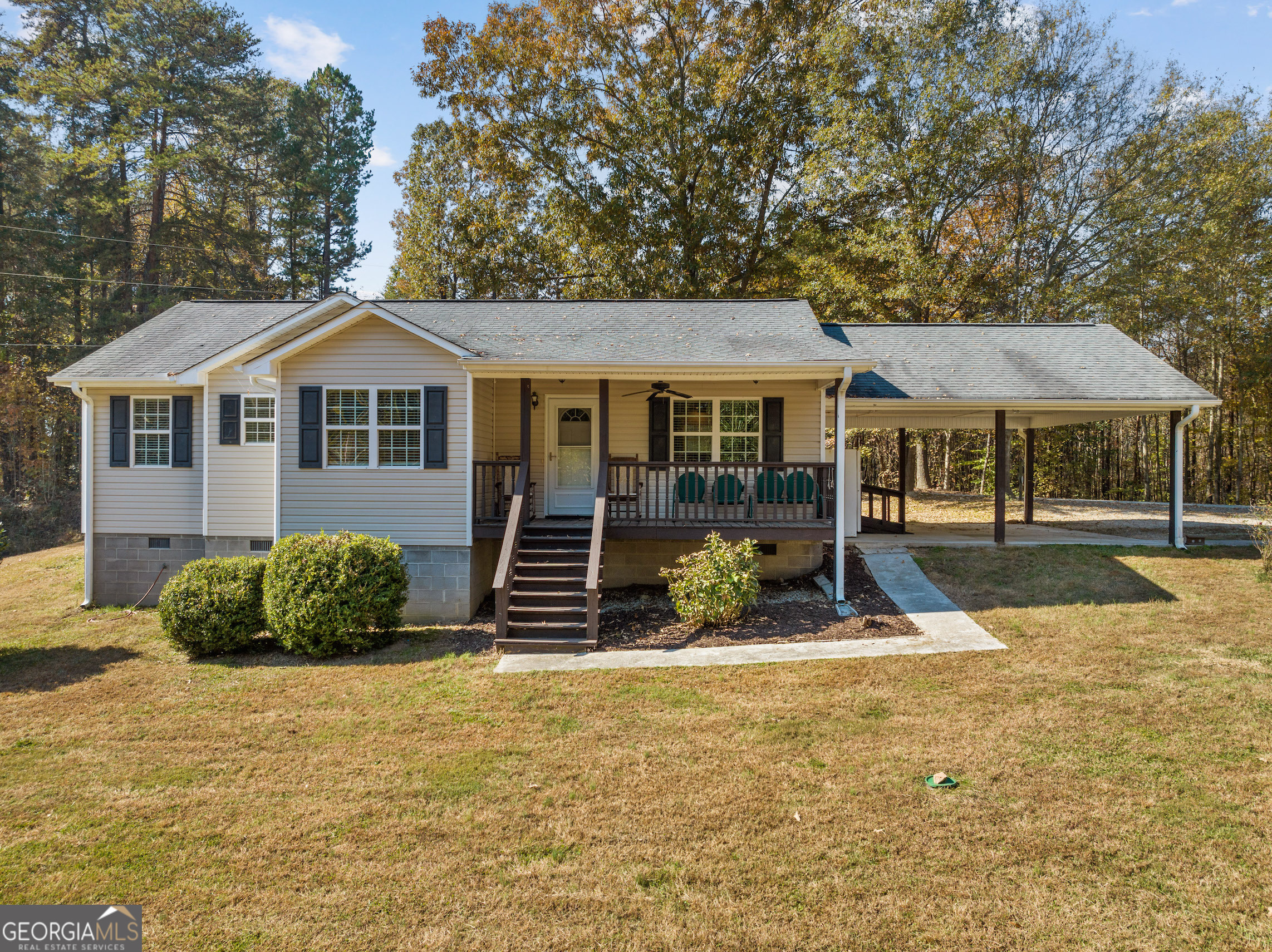 61 Taylor Road Toccoa, GA 30577 - Photo 1 of 1 a front view of a house with a yard