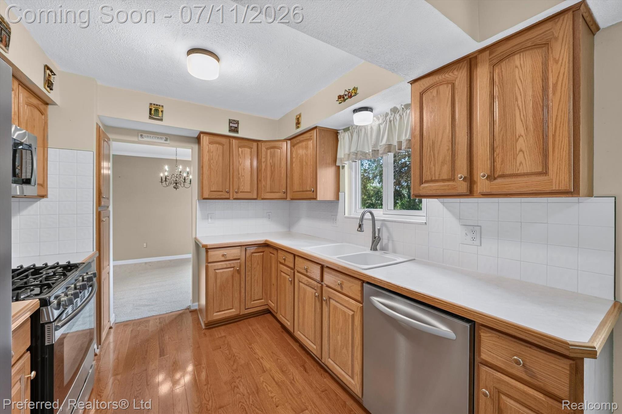 46596 Maidstone Road Canton, MI 48187 - Photo 17 of 61 m19.jpg