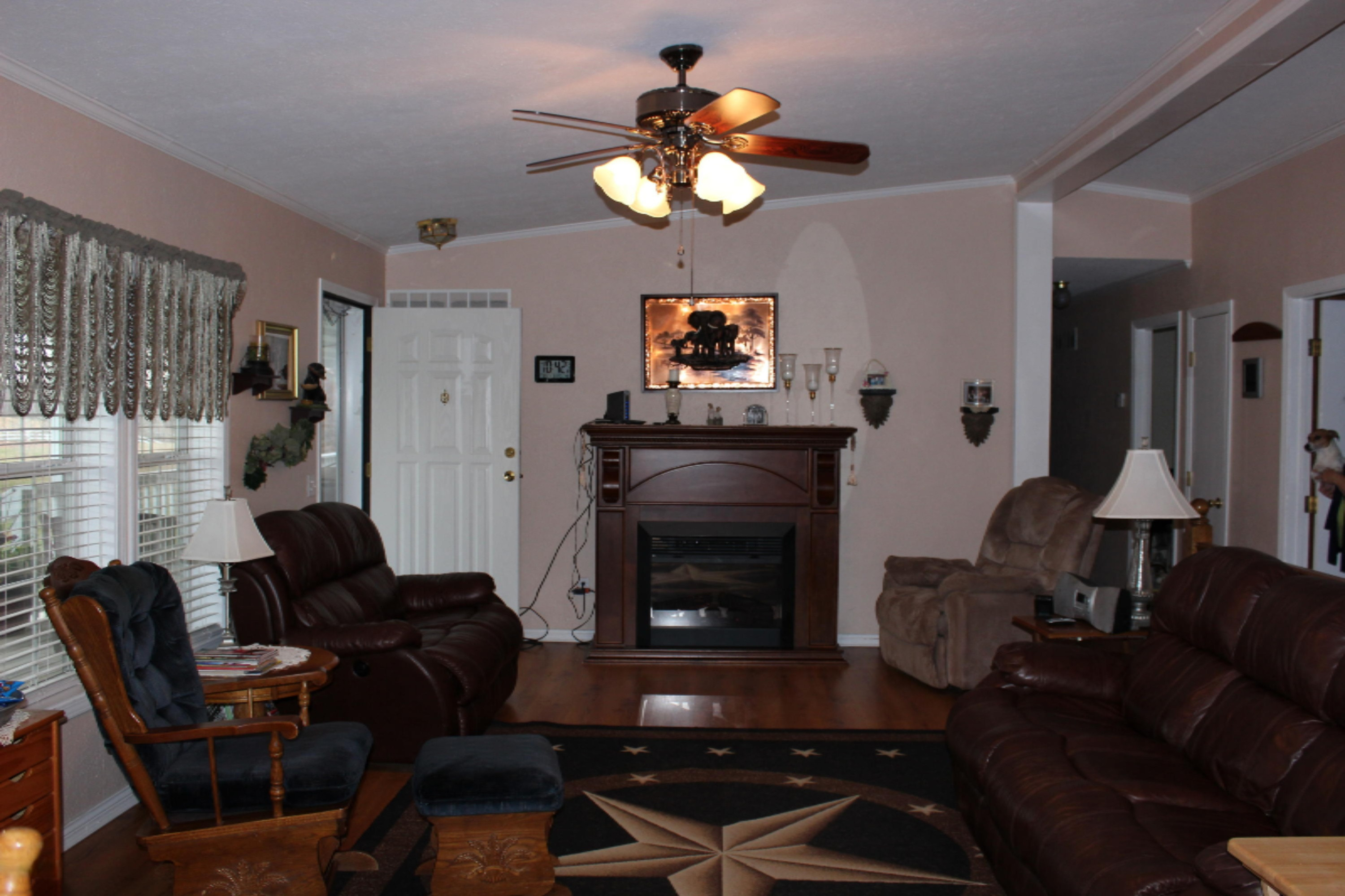 14100 Fedore Road Buchanan, MI 49107 - Photo 15 of 28 living room