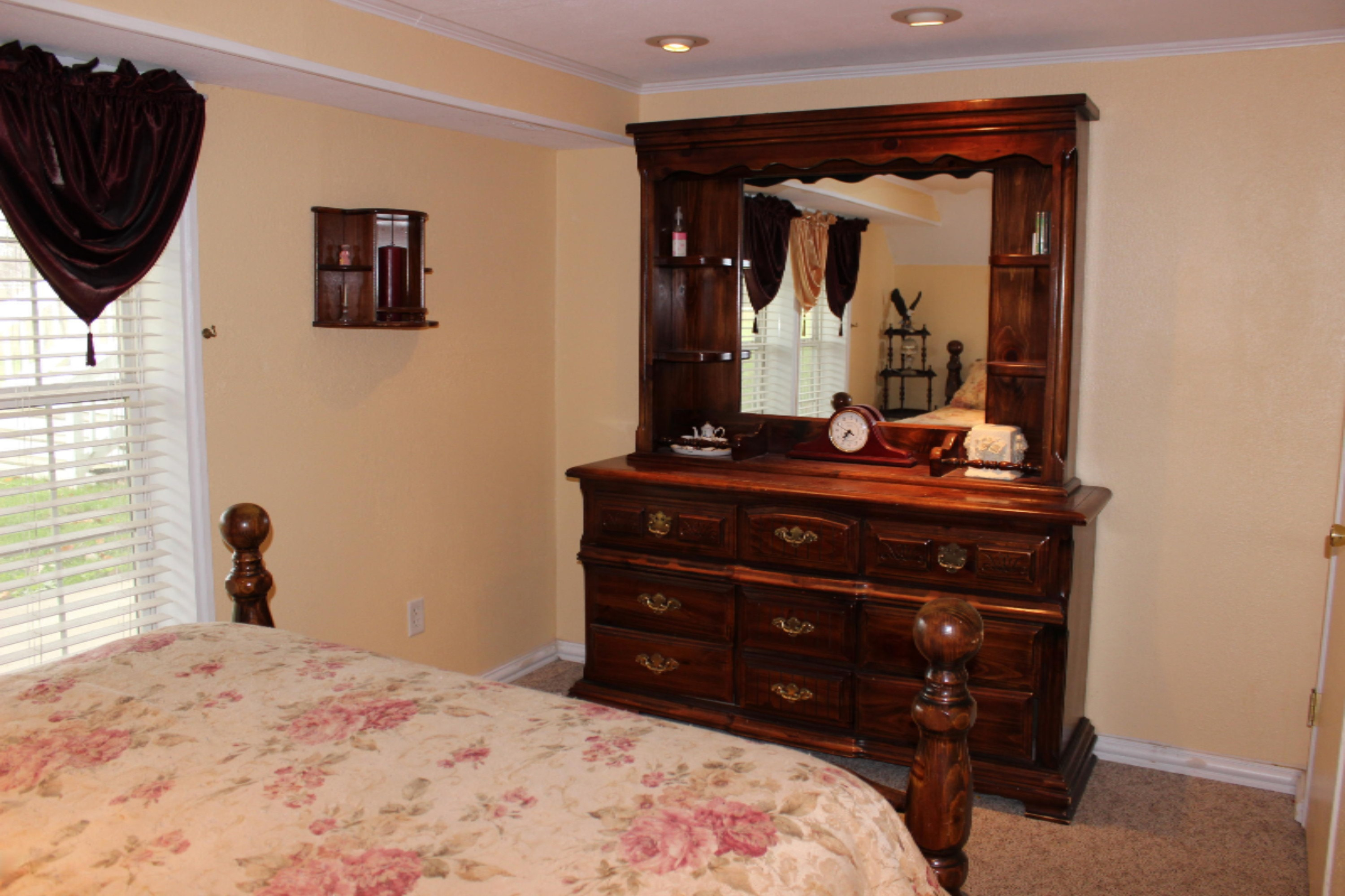 14100 Fedore Road Buchanan, MI 49107 - Photo 17 of 28 Bedroom