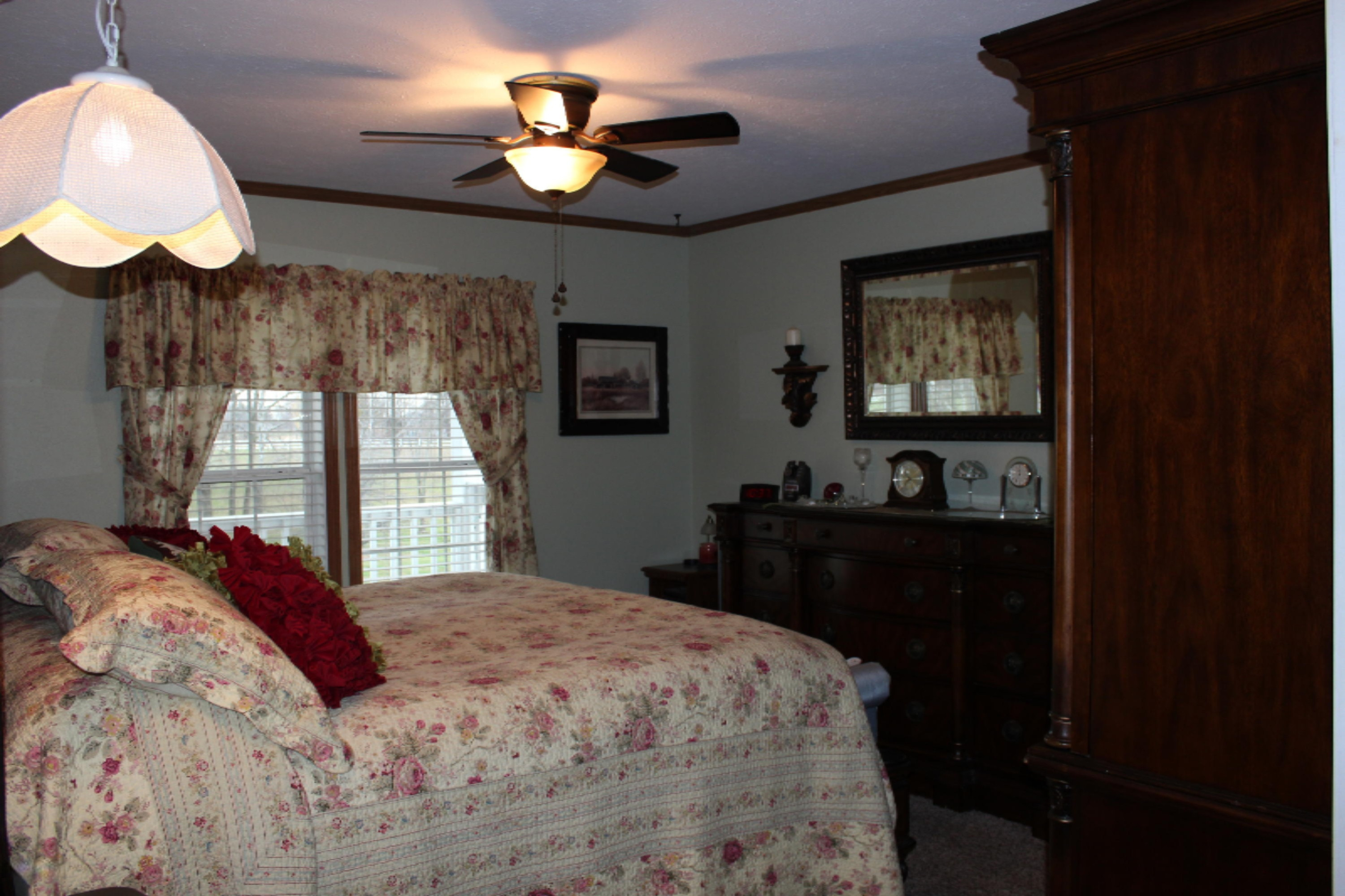 14100 Fedore Road Buchanan, MI 49107 - Photo 4 of 28 Master Bedroom