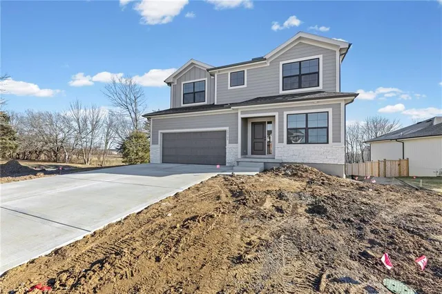 $472,825 | 20703 Emerald Street, Spring Hill, KS 66083
