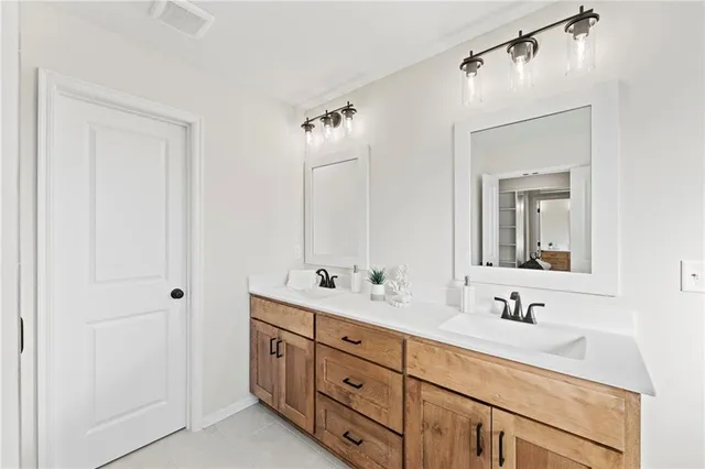 $472,825 | 20703 Emerald Street, Spring Hill, KS 66083