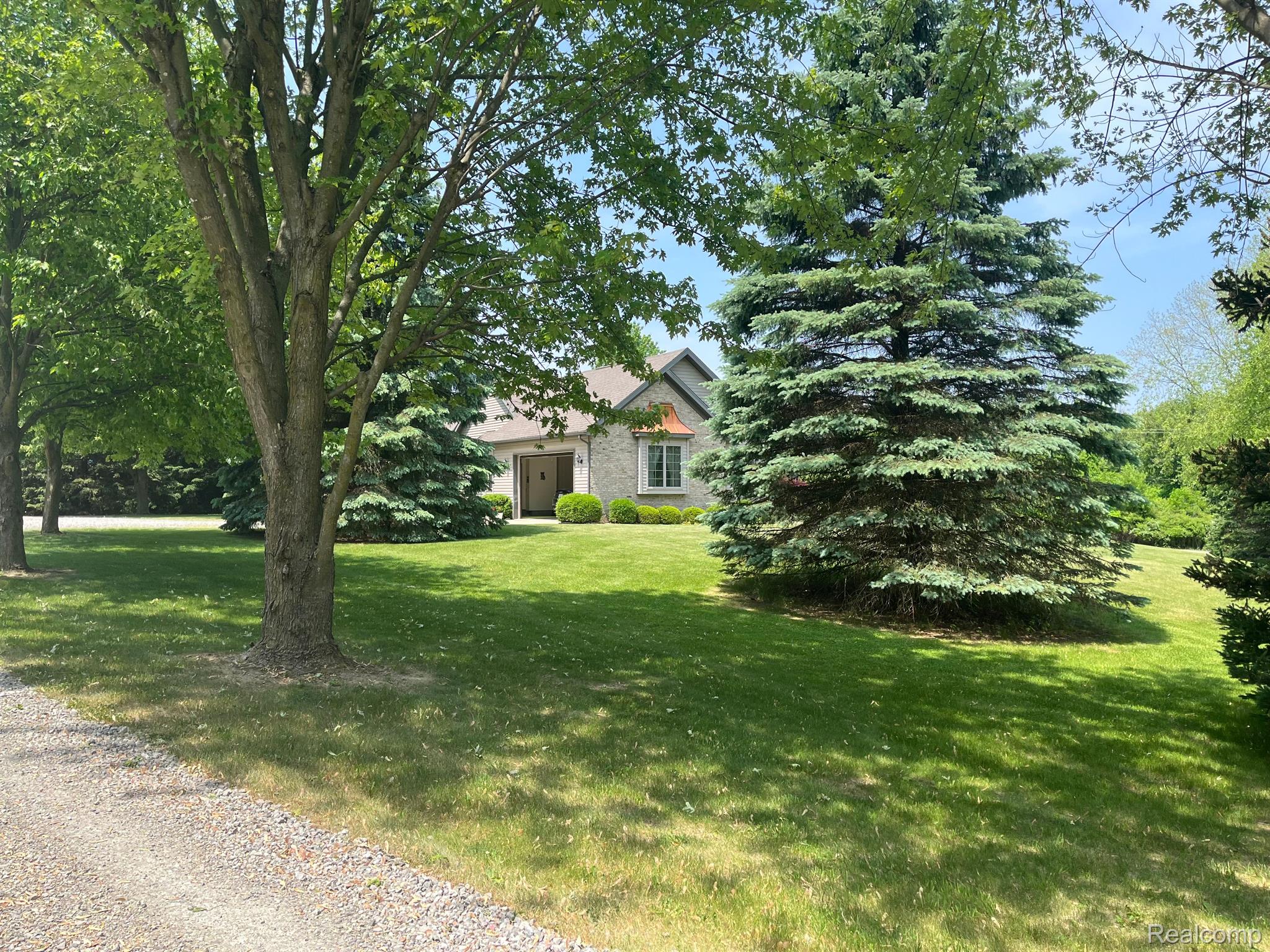4714 Bishop Road Dryden, MI 48428 - Photo 6 of 40 Gallery Image 6