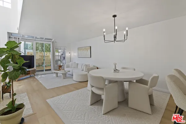 $735,000 | 4240 Lost Hills Road, Unit 903, Agoura Hills, CA 91301