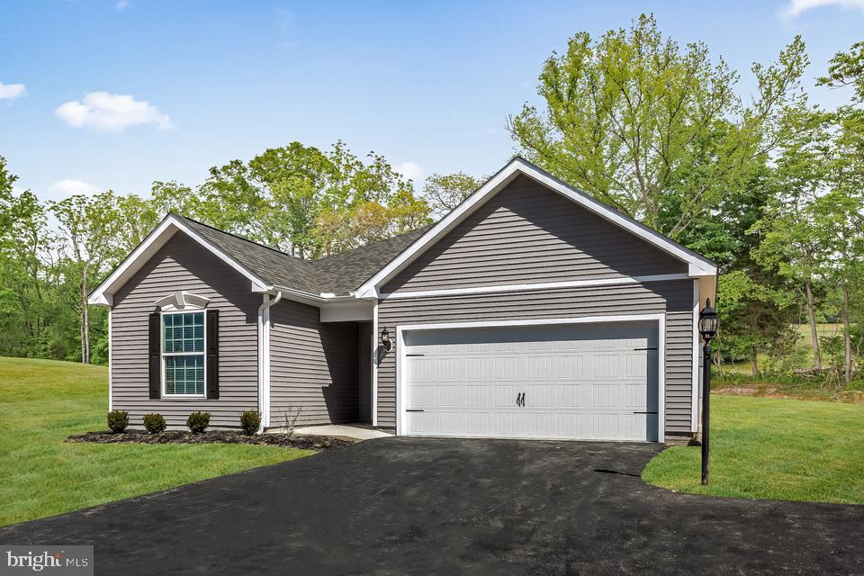 89 Rappahannock Run Falling Waters, WV 25419 - Photo 2 of 38