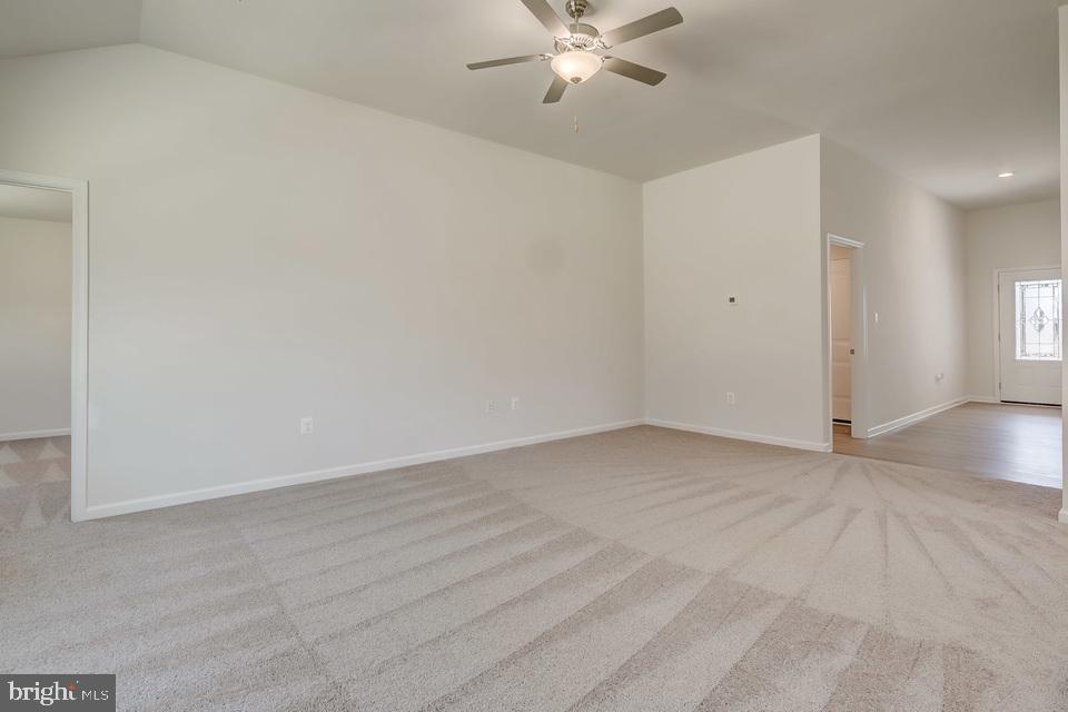 89 Rappahannock Run Falling Waters, WV 25419 - Photo 17 of 38