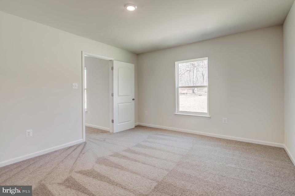 89 Rappahannock Run Falling Waters, WV 25419 - Photo 30 of 38