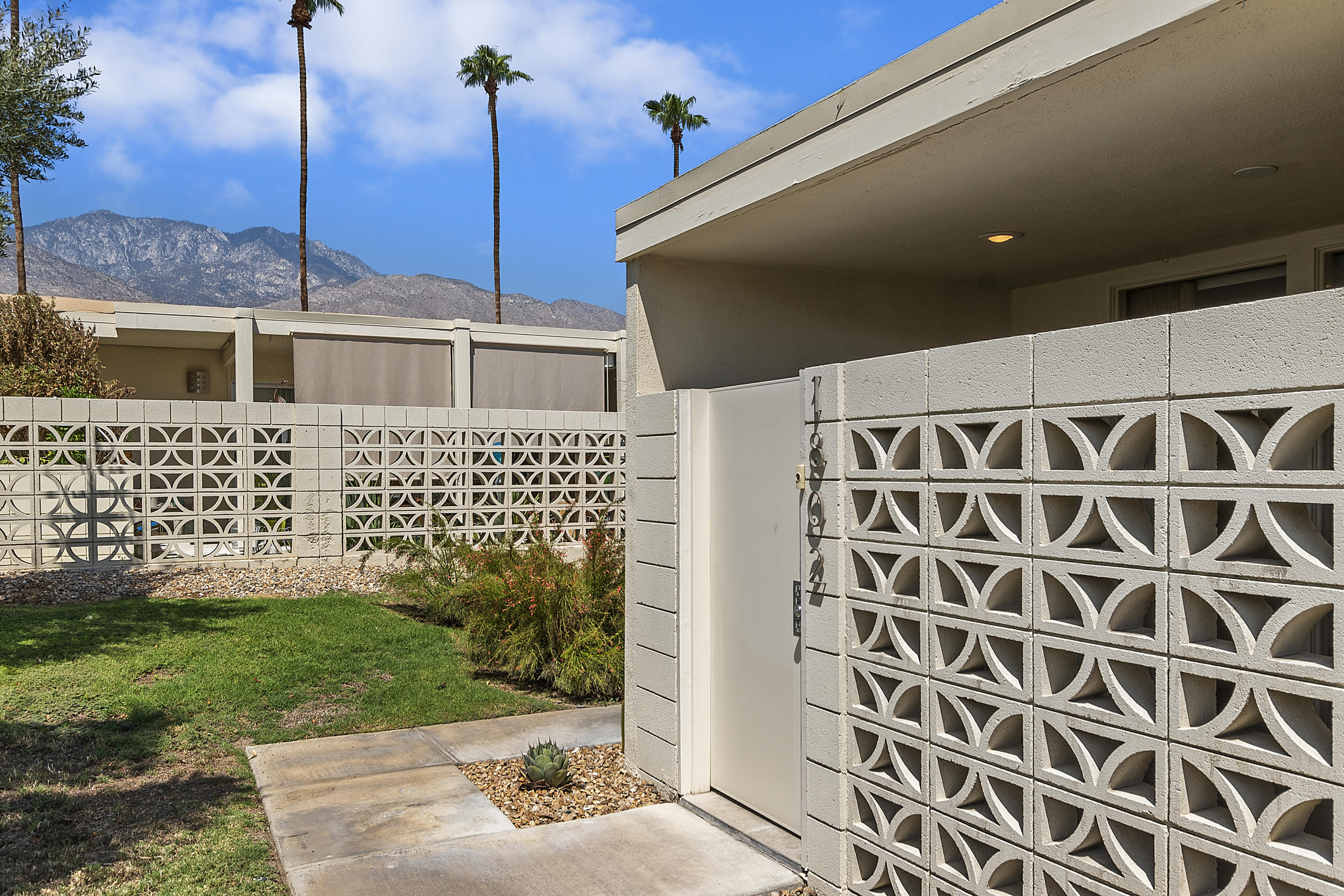 1802 South Barona Road Palm Springs, CA 92264 - Photo 2 of 37 CAR_0557
