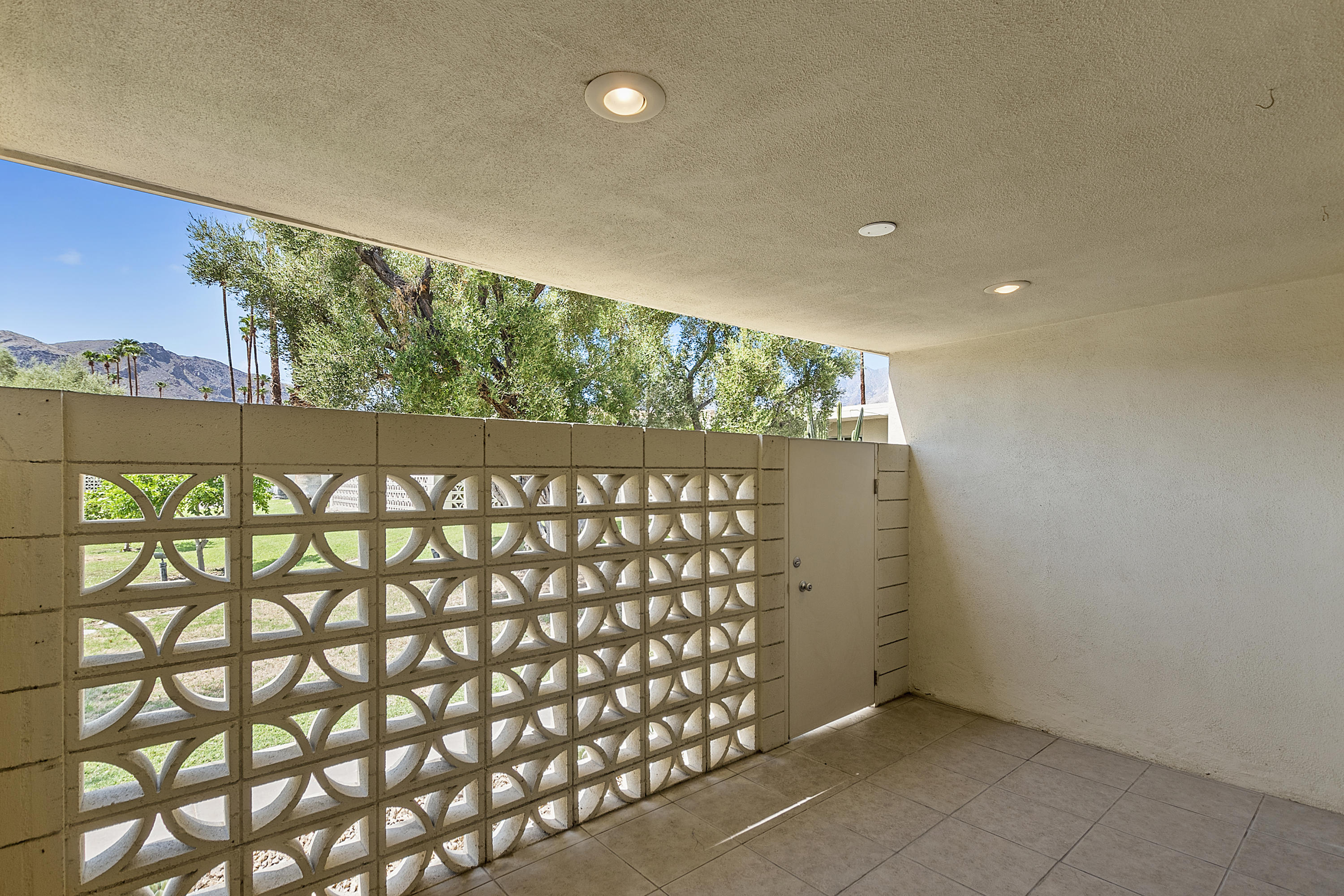 1802 South Barona Road Palm Springs, CA 92264 - Photo 30 of 37 CAR_0539