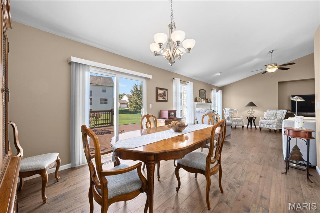 905 Coreopsis Court O'Fallon, IL 62269 - Photo 11 of 39 Gallery Image 11
